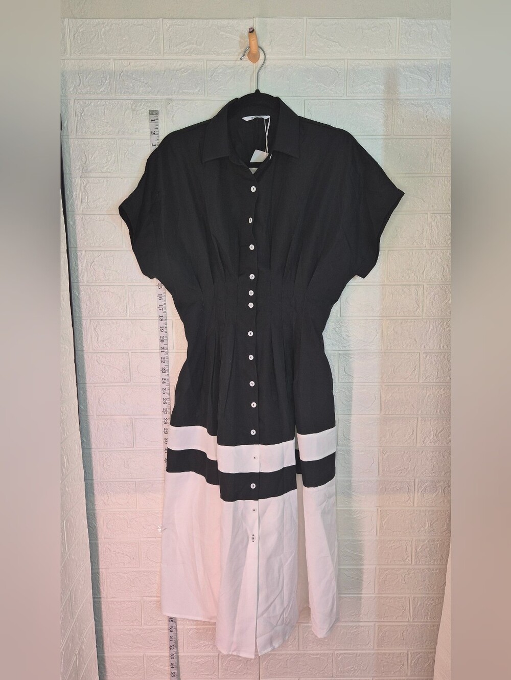 Wenrine Women's Summer Full Button-Down Shirt Dress Size Small Black White